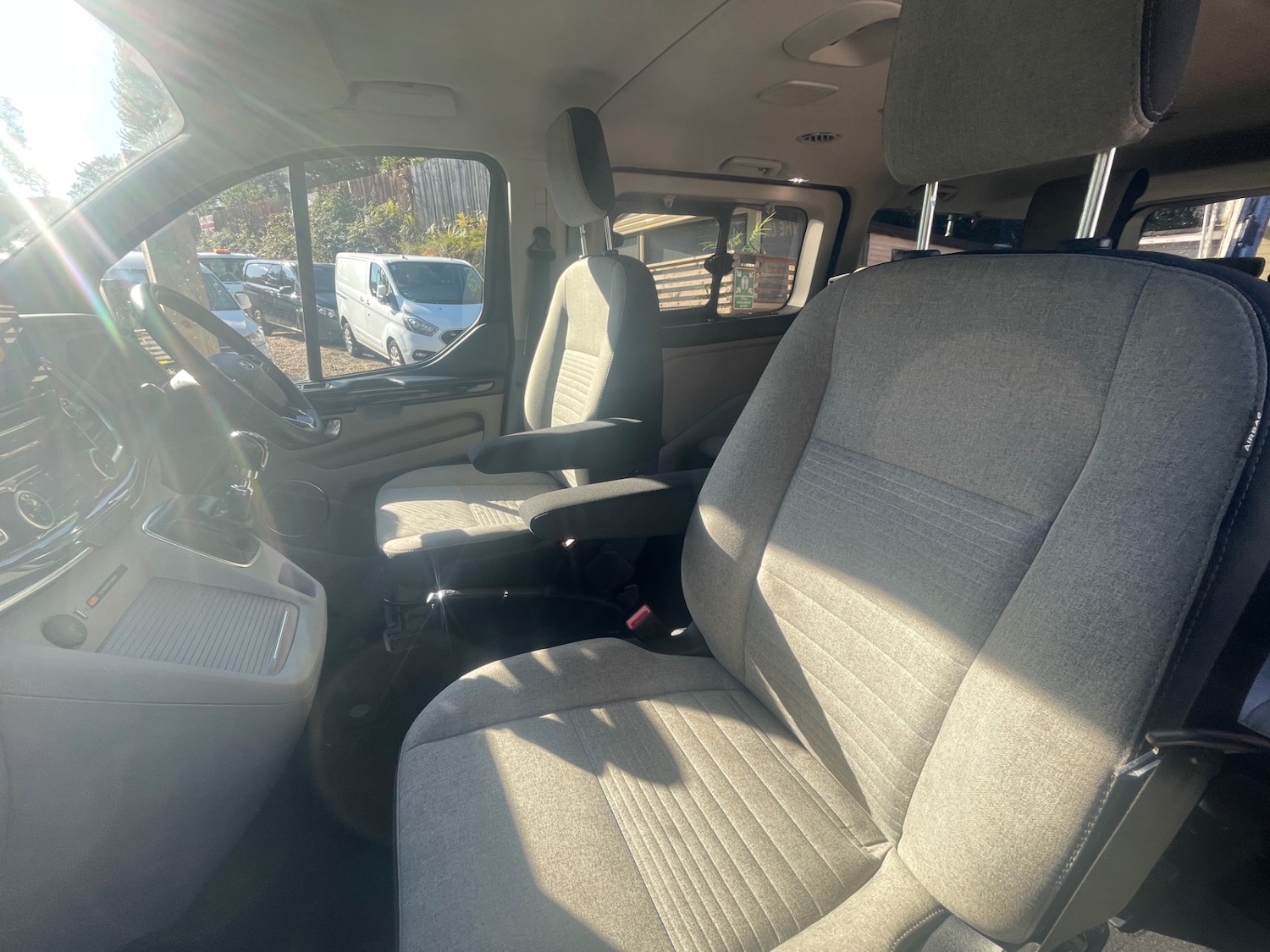 Used Ford Tourneo Custom 2022 for sale - 76051605: Photo 12