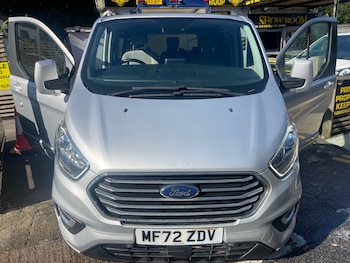 Used Ford Tourneo Custom 2022 for sale - 76051605: Photo