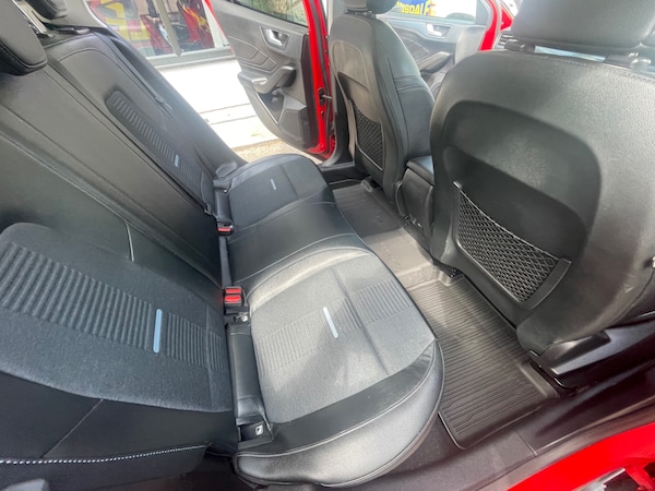 Used Ford Focus 2019 for sale - 75409356: Photo 15