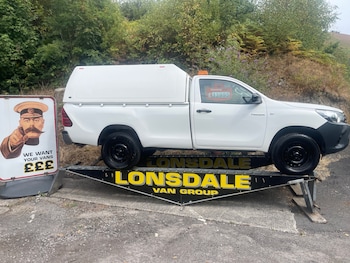 Used Toyota Hilux 2020 for sale - 79558147: Photo