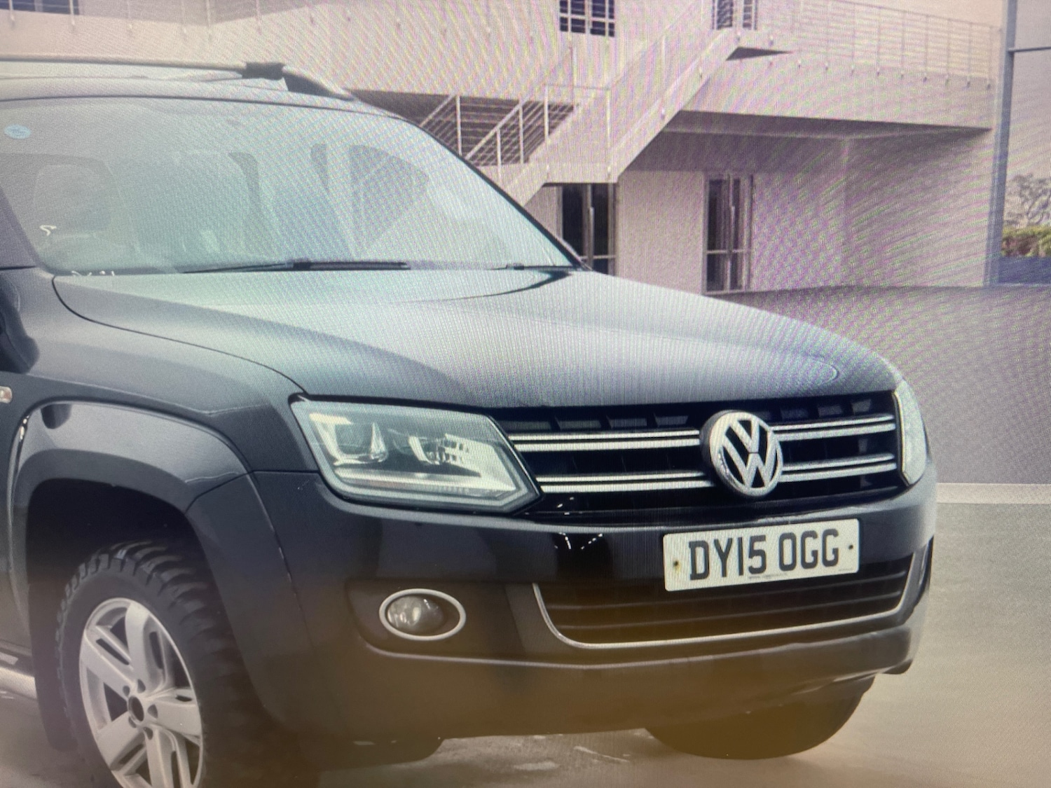 Used Volkswagen Amarok 2015 for sale - 77398408: Photo 1