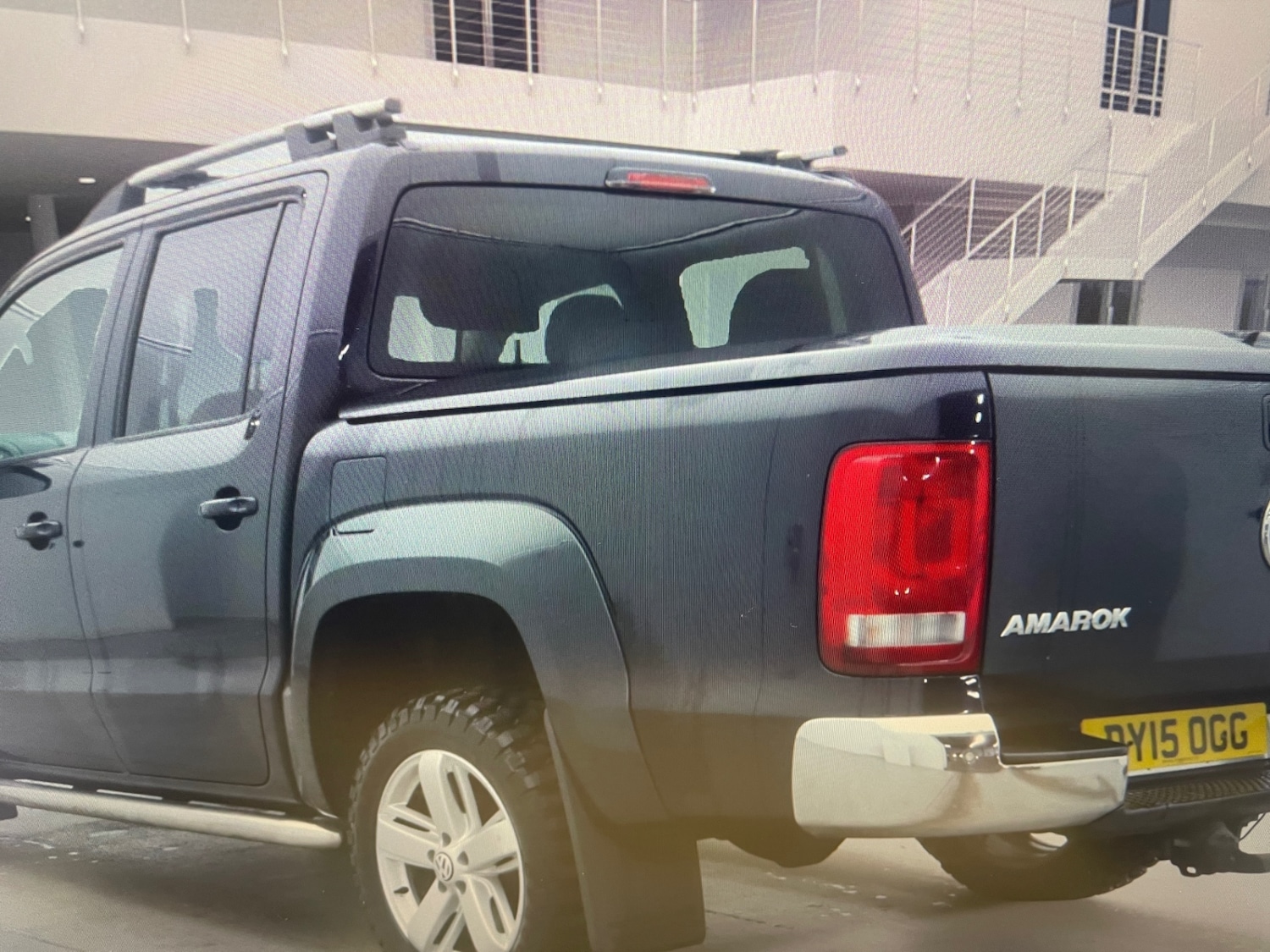 Used Volkswagen Amarok 2015 for sale - 77398408: Photo 3