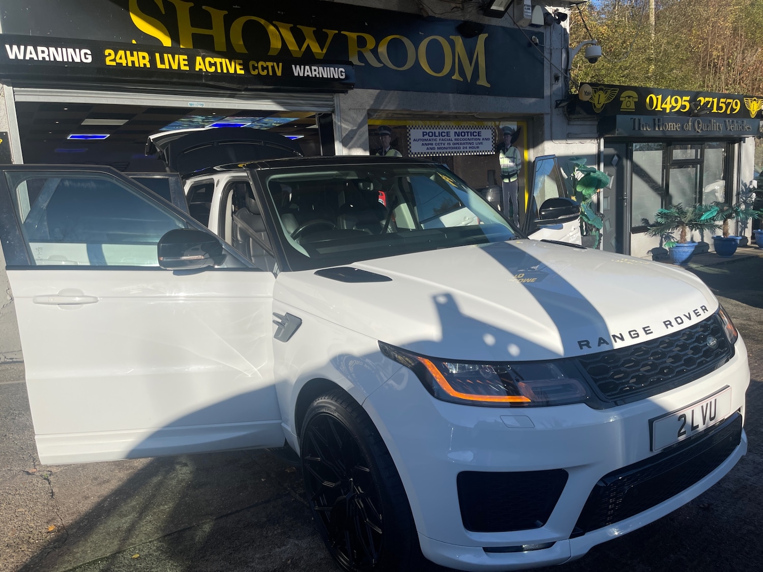 Used Land Rover Range Rover Sport 2018 for sale - 76626766: Photo 1