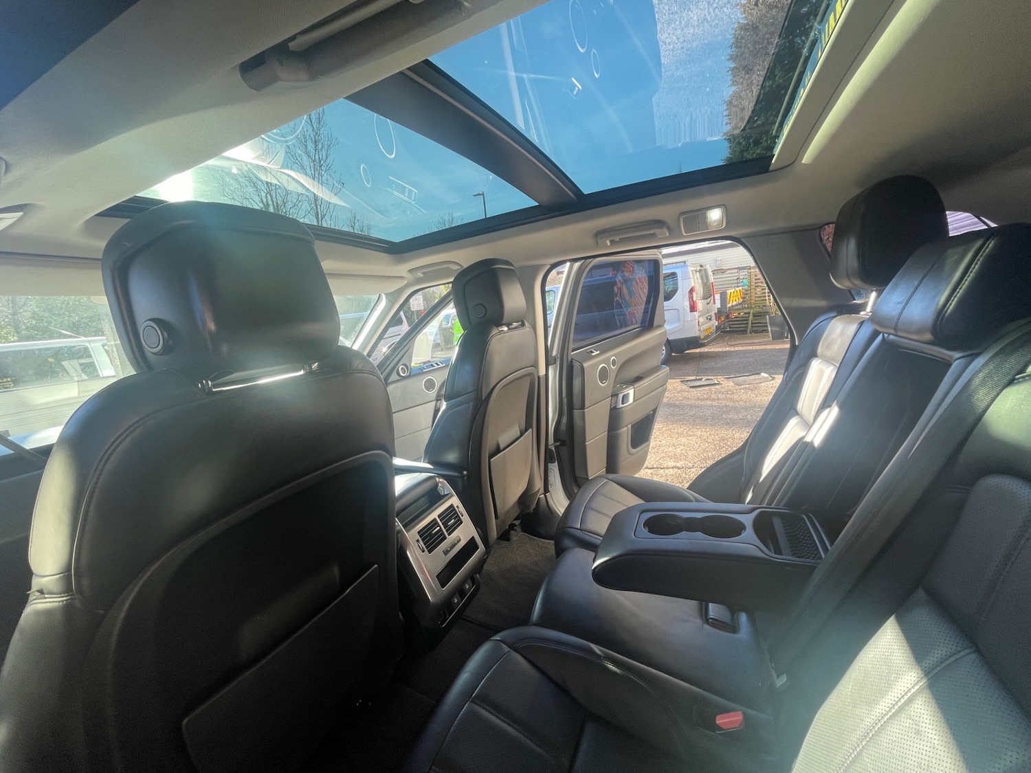 Used Land Rover Range Rover Sport 2018 for sale - 76626766: Photo 11