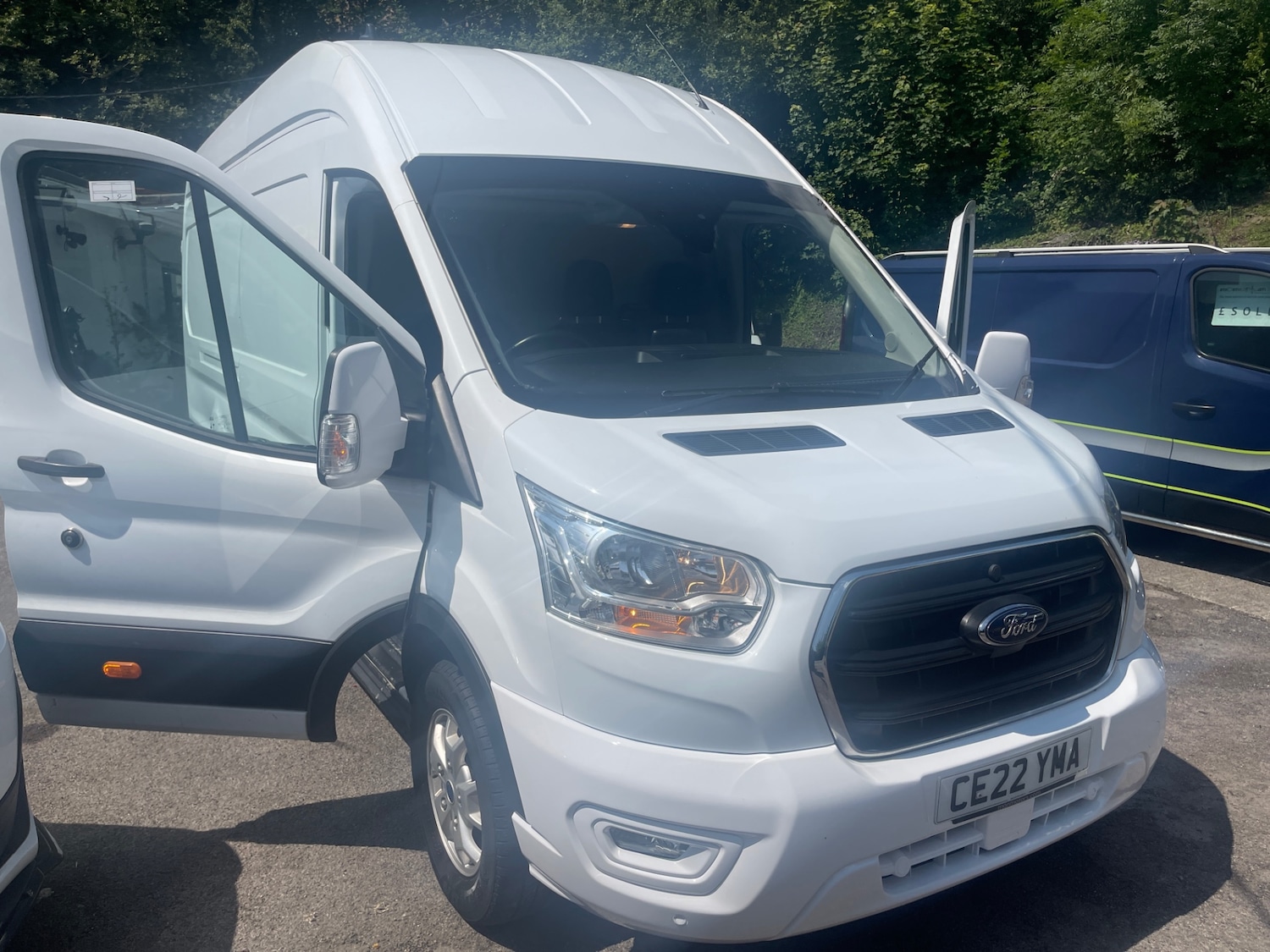 Used Ford Transit 2022 for sale - 76143310: Photo 1