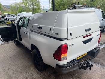 Used Toyota Hilux 2018 for sale - 78508546: Photo