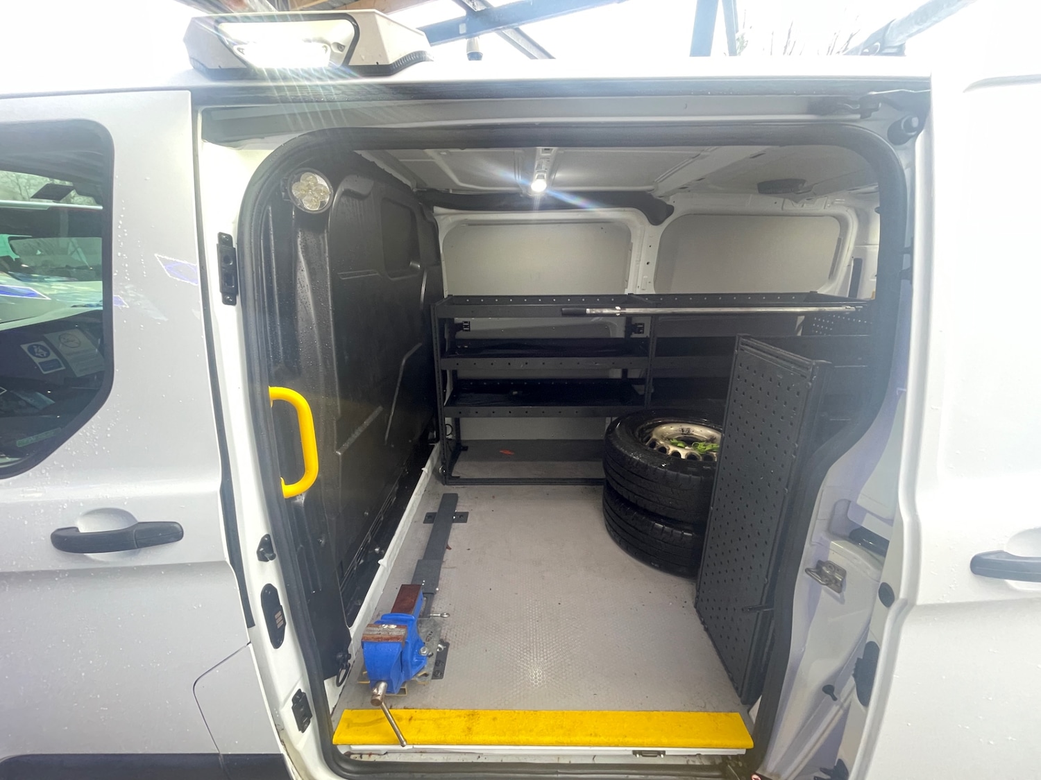 Used Ford Transit Custom 2019 for sale - 77431698: Photo 8