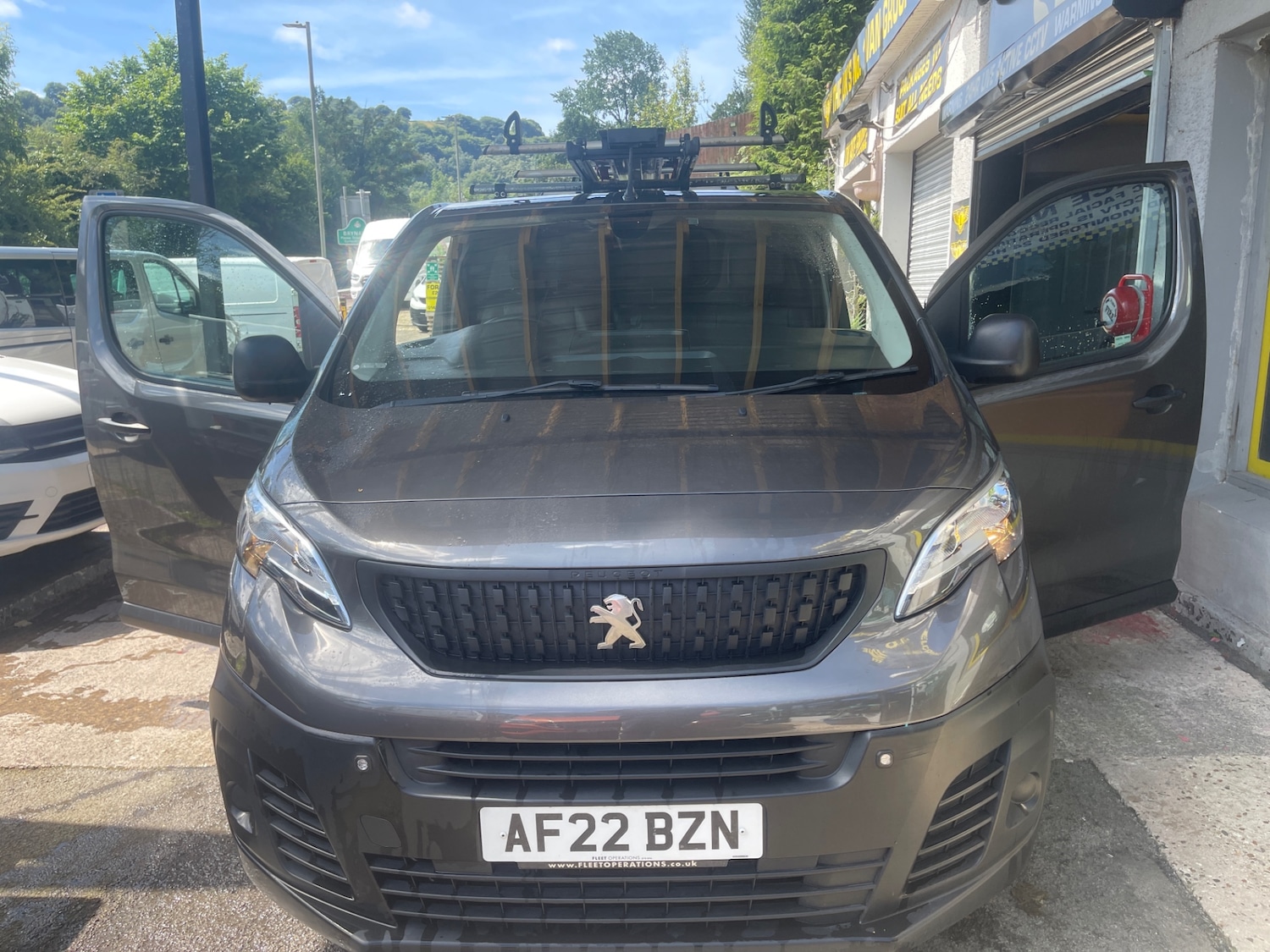 Vehicle 21