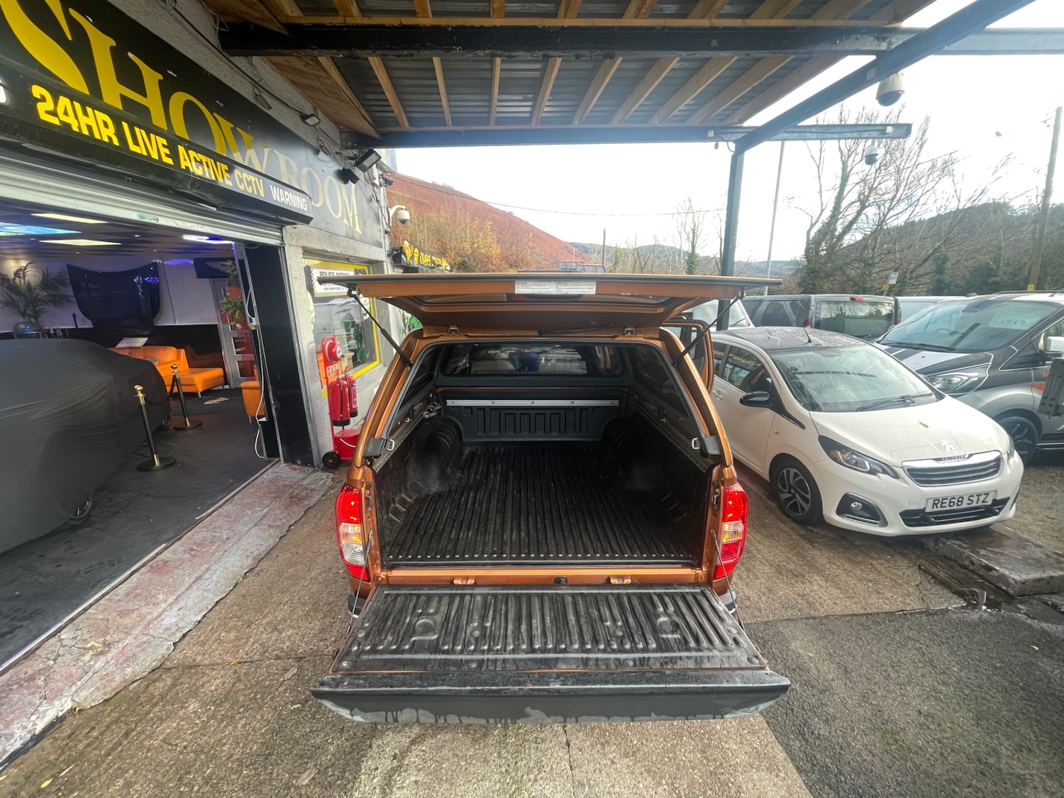 Used Nissan Navara 2020 for sale - 76892983: Photo 10