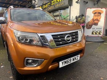 Used Nissan Navara 2020 for sale - 76892983: Photo