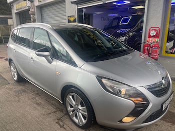 2013 (13) - 2.0 CDTi [165] SRi 5dr