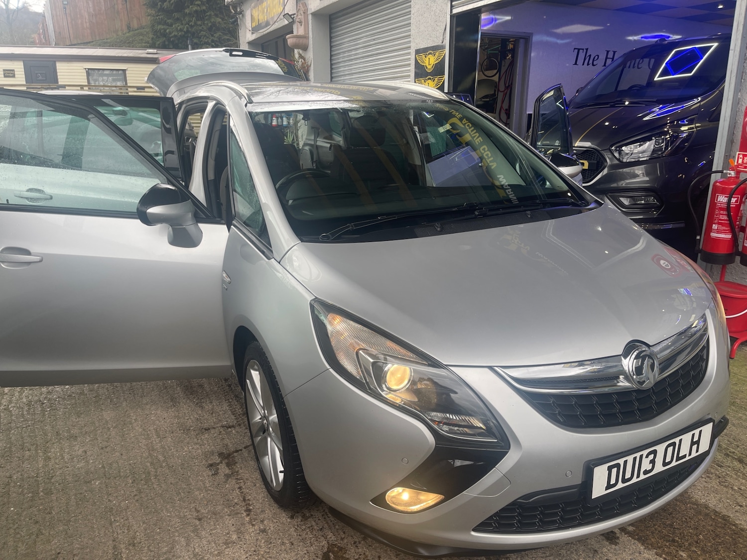 Used Vauxhall Zafira 2013 for sale - 77813472: Photo 8