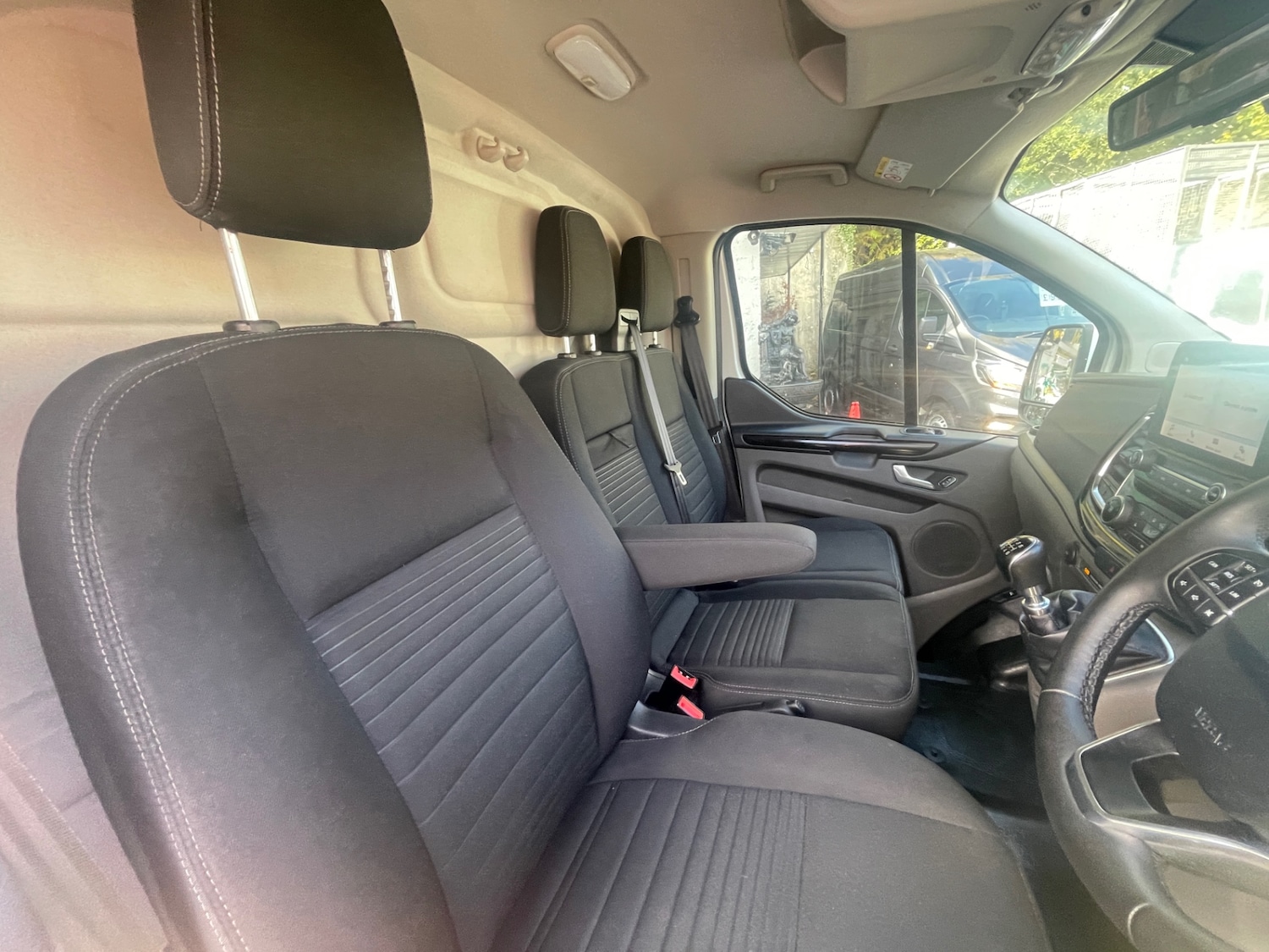 Used Ford Transit Custom 2022 for sale - 76332075: Photo 14