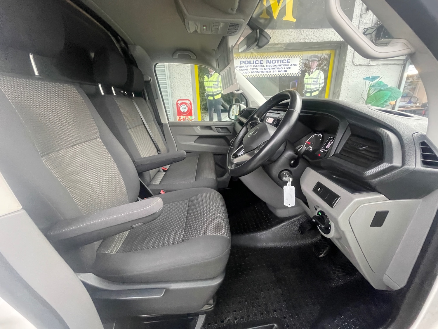 Used Volkswagen Transporter 2021 for sale - 76206127: Photo 5