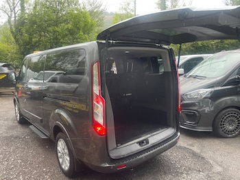 Used Ford Tourneo Custom 2019 for sale - 79515740: Photo