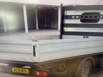 Used Nissan Cabstar 2019 for sale - 78578178: Photo