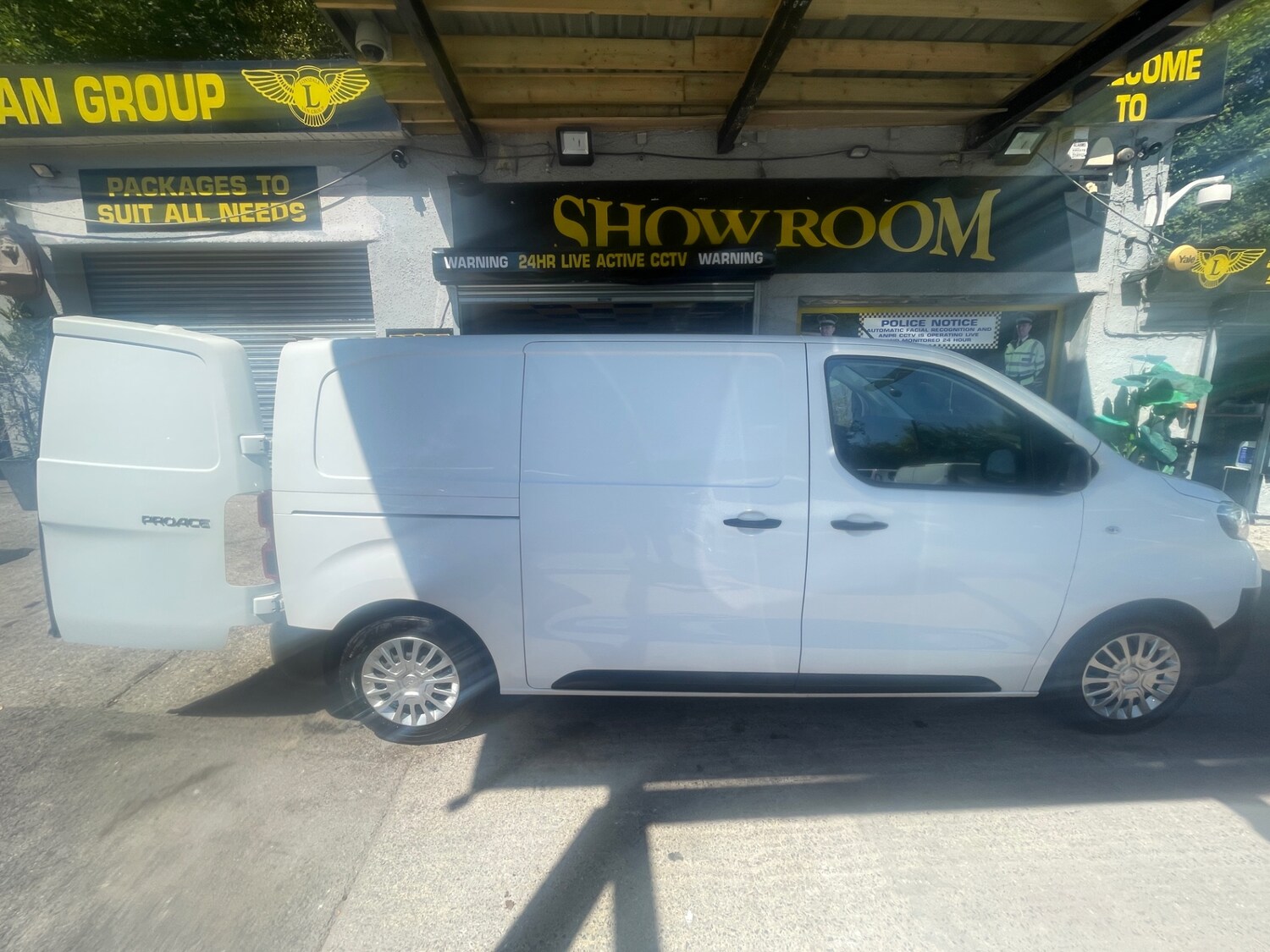Vehicle 21
