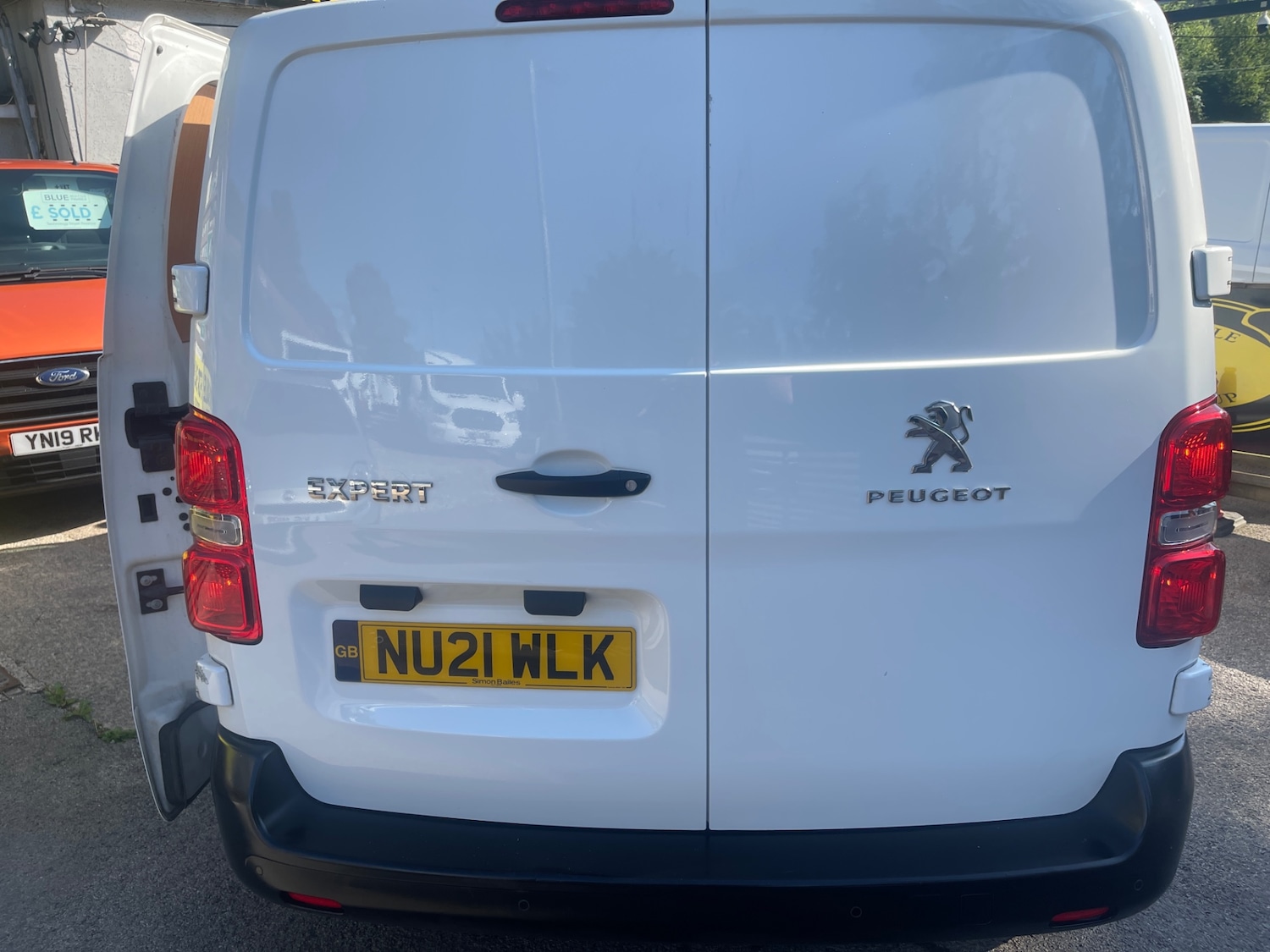 Vehicle 29