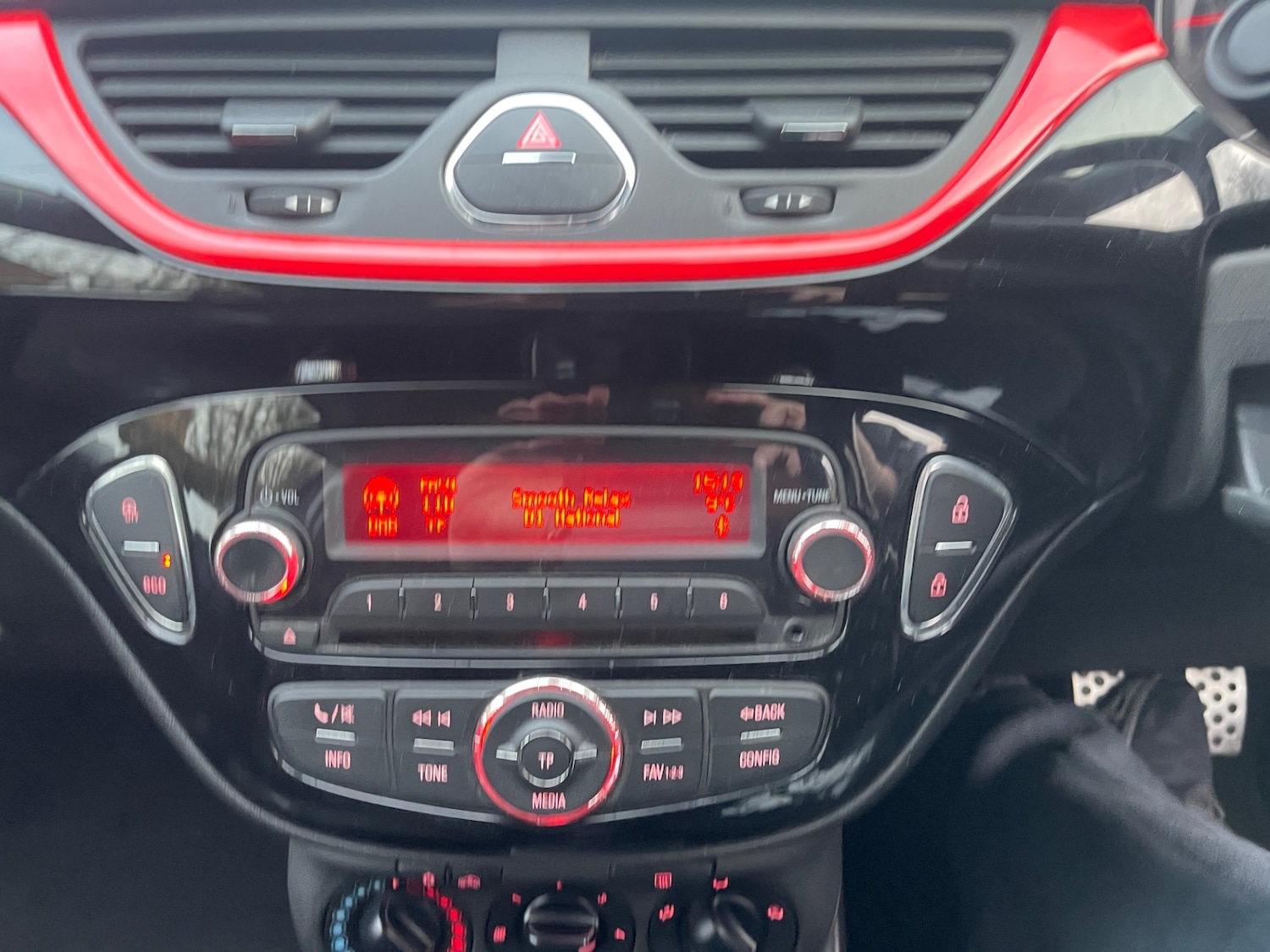 Used Vauxhall Corsa 2015 for sale - 76957860: Photo 14