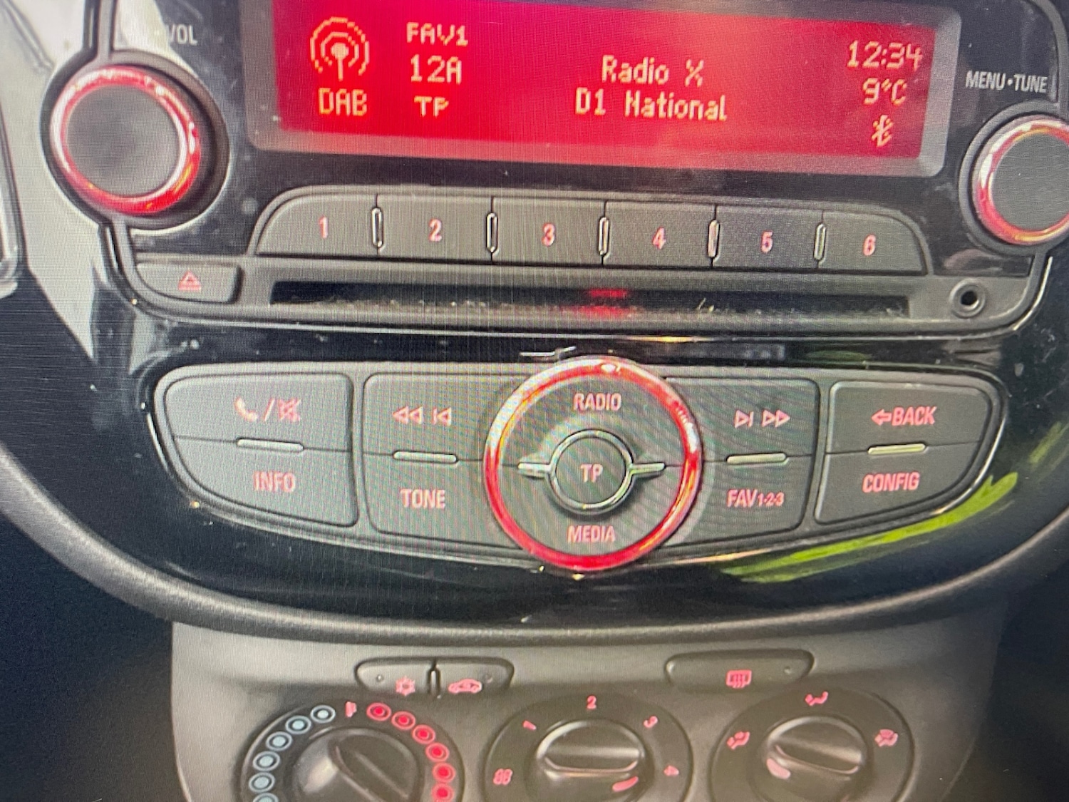 Used Vauxhall Corsa 2015 for sale - 76957860: Photo 8