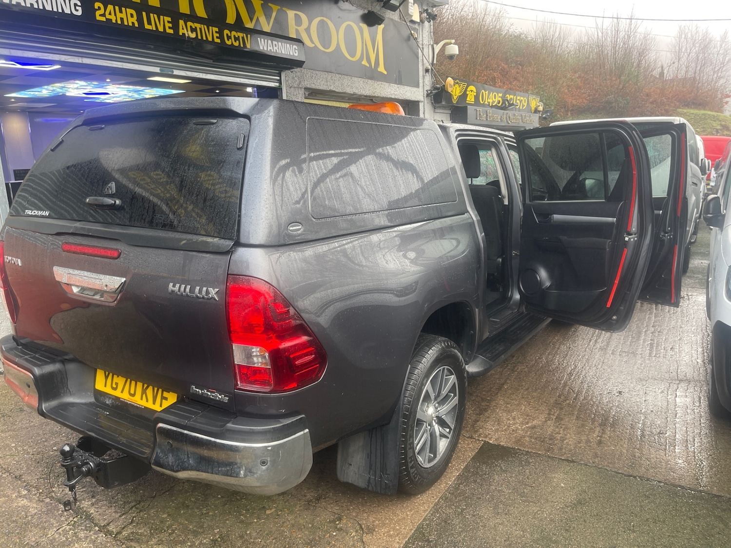Used Toyota Hilux 2020 for sale - 77271929: Photo 23