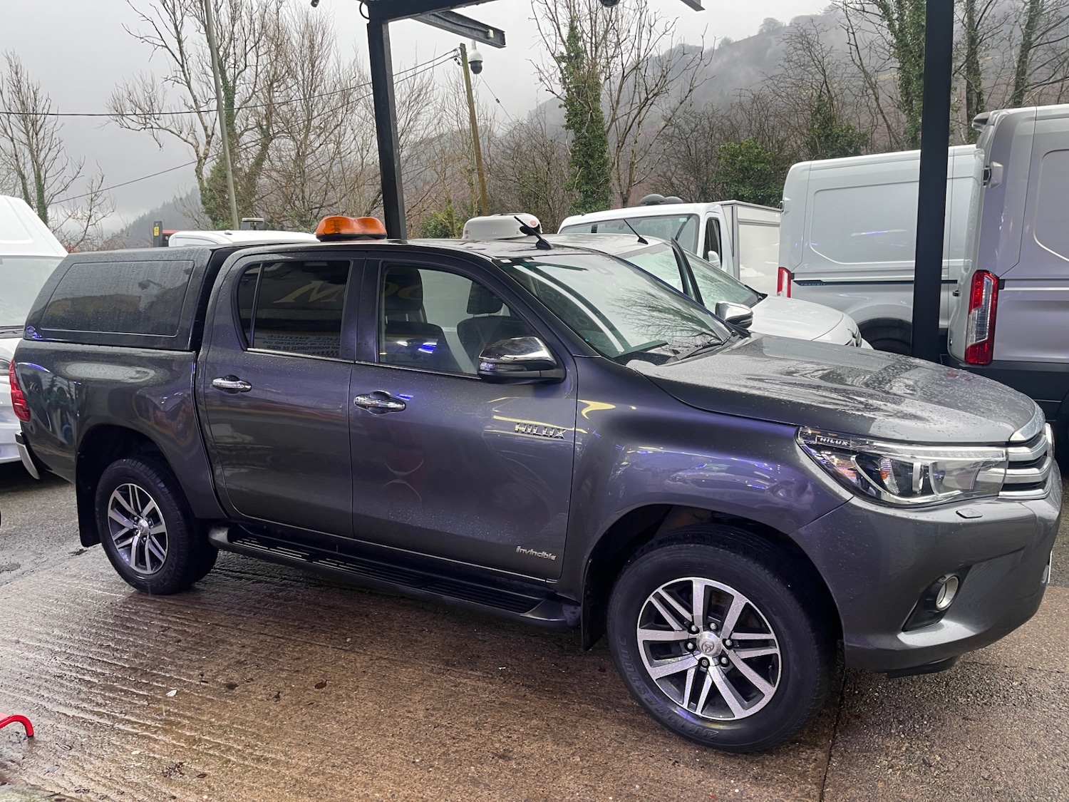 Used Toyota Hilux 2020 for sale - 77271929: Photo 4