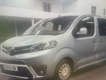 2020 (70) - 2.0D Shuttle XLWB 9 SEATER SHUTTLE 5-Door