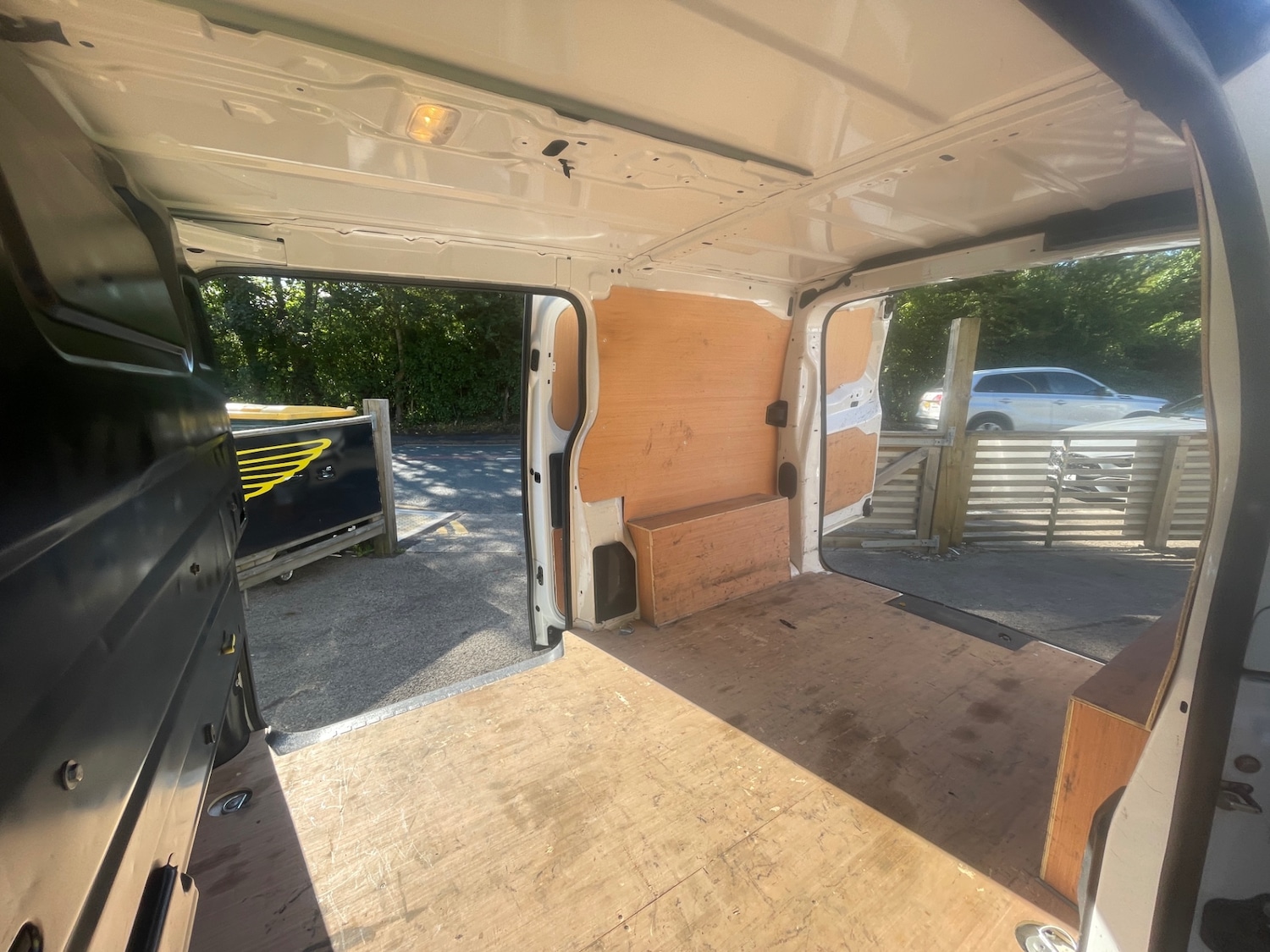 Vehicle 21