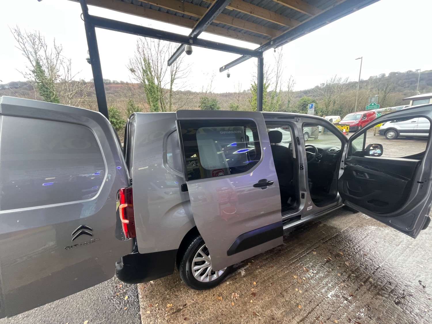 Used Citroen Berlingo 2021 for sale - 76599699: Photo 24