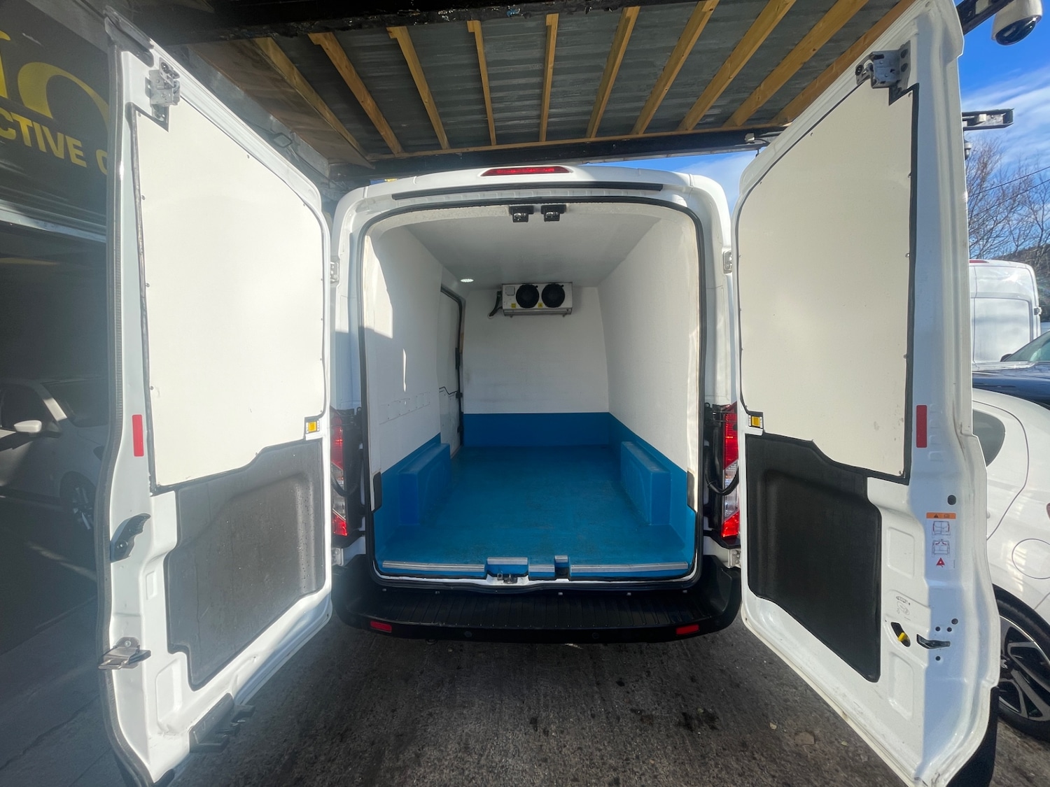 Used Ford Transit 2021 for sale - 76553772: Photo 10