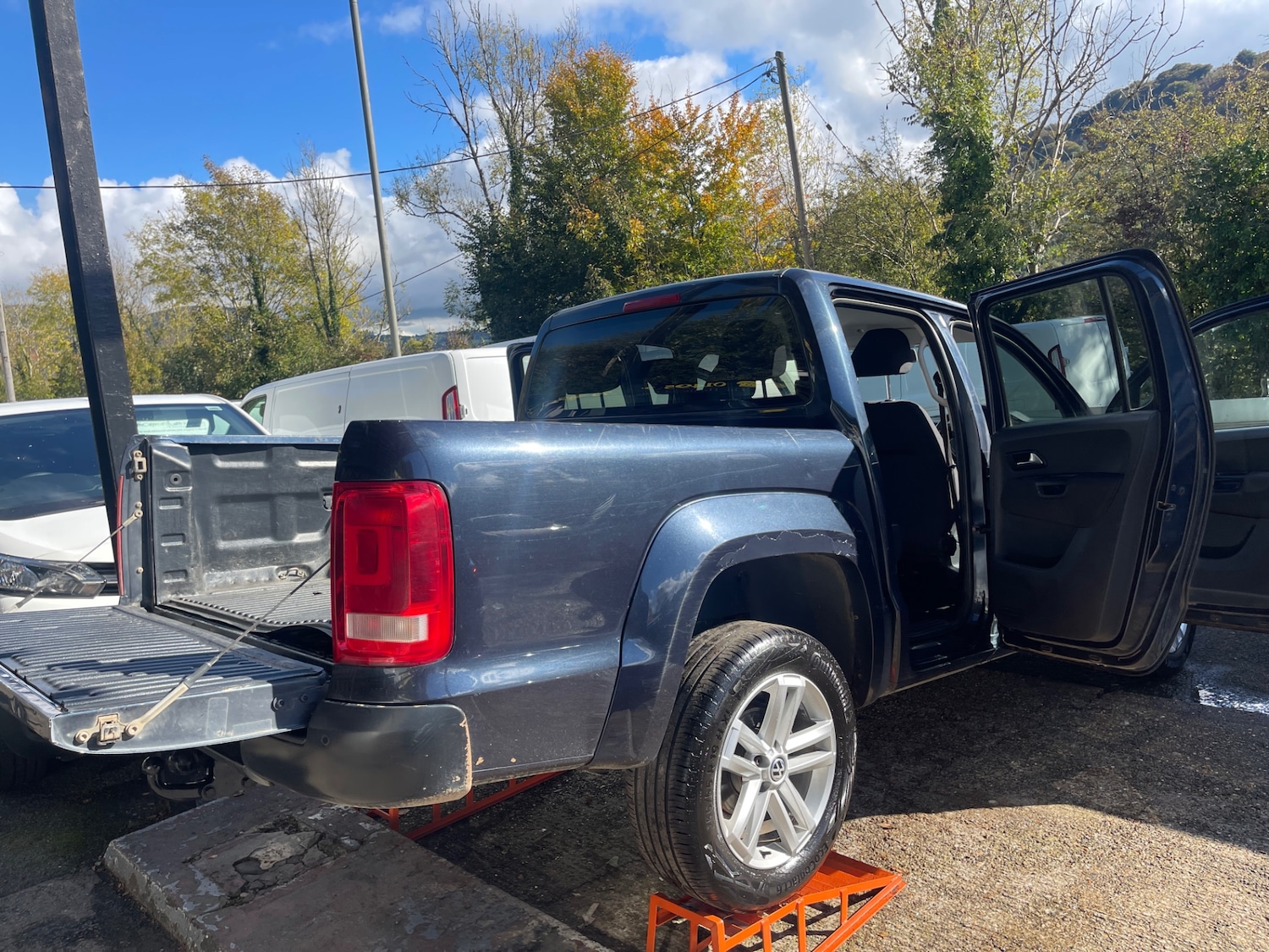 Used Volkswagen Amarok 2018 for sale - 76097049: Photo 12