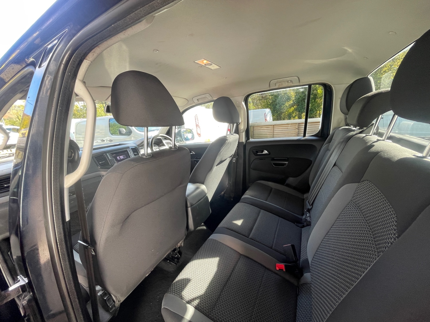 Used Volkswagen Amarok 2018 for sale - 76097049: Photo 13