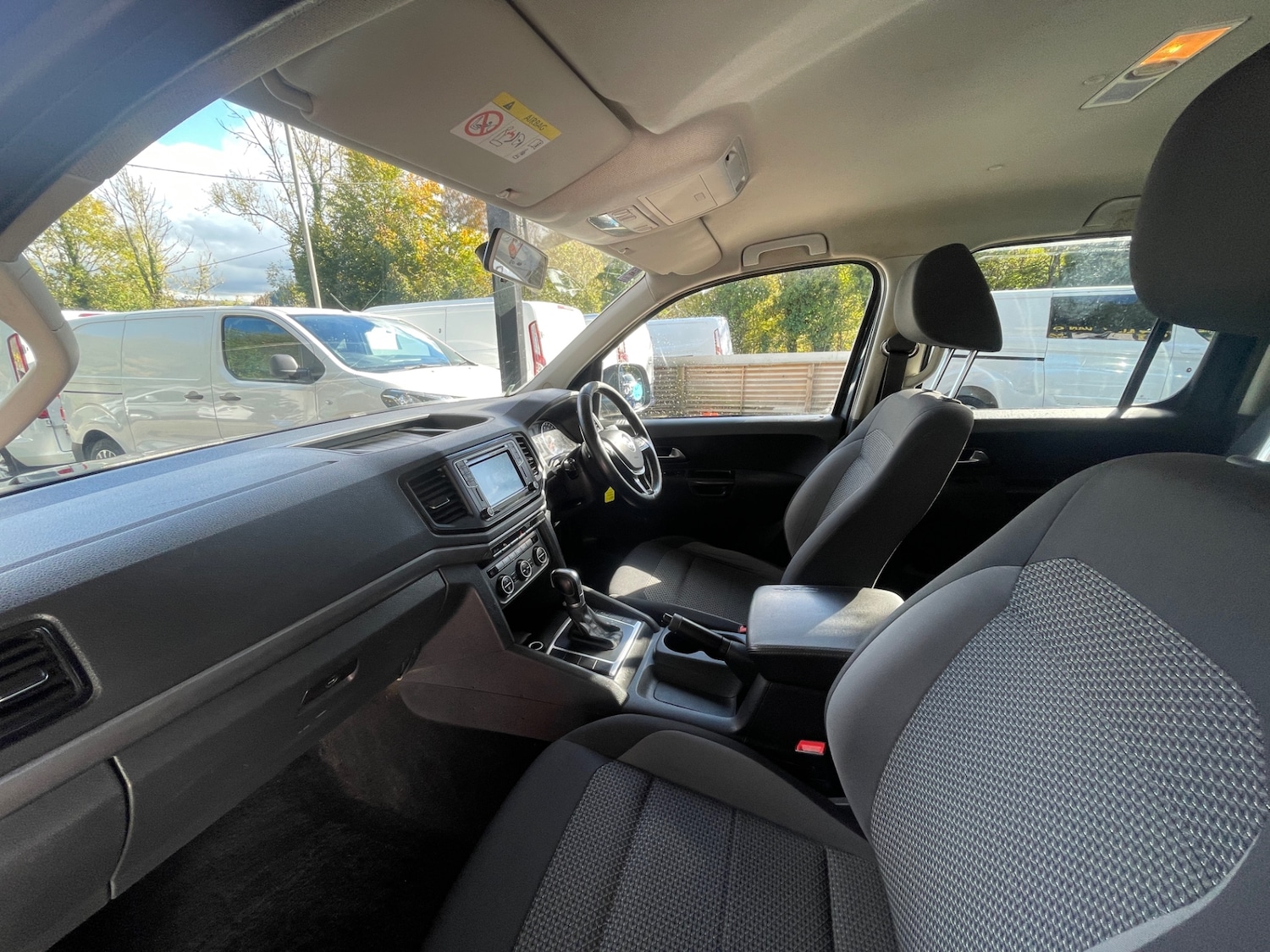 Used Volkswagen Amarok 2018 for sale - 76097049: Photo 15