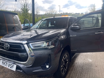 Used Toyota Hilux 2021 for sale - 78329093: Photo
