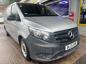 Mercedes-Benz - Vito