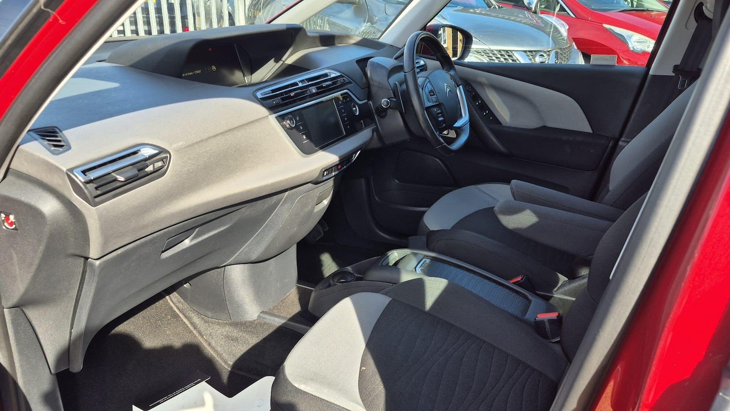 Used Citroen C4 Picasso 2014 for sale - 75991074: Photo 10