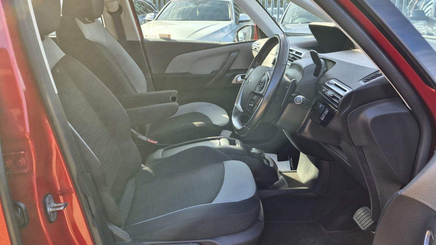 Used Citroen C4 Picasso 2014 for sale - 75991074: Photo 22