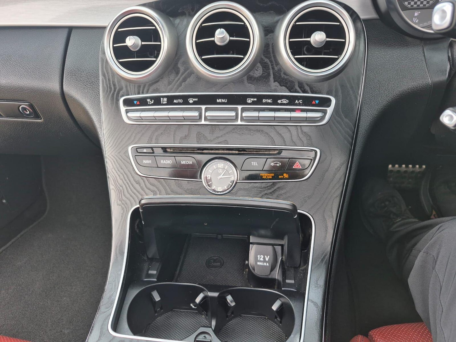 Vehicle 33