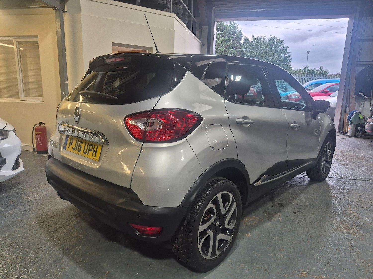 Vehicle 22