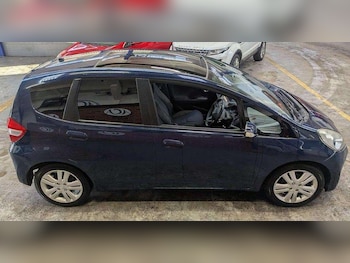 Used Honda Jazz 2013 for sale - 76136310: Photo