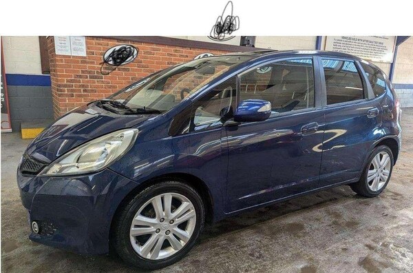 Used Honda Jazz 2013 for sale - 76136310: Photo 7