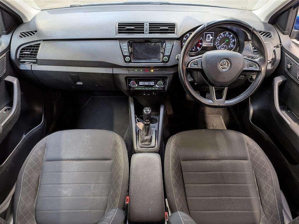 Used Skoda Fabia 2015 for sale - 76295174: Photo 9