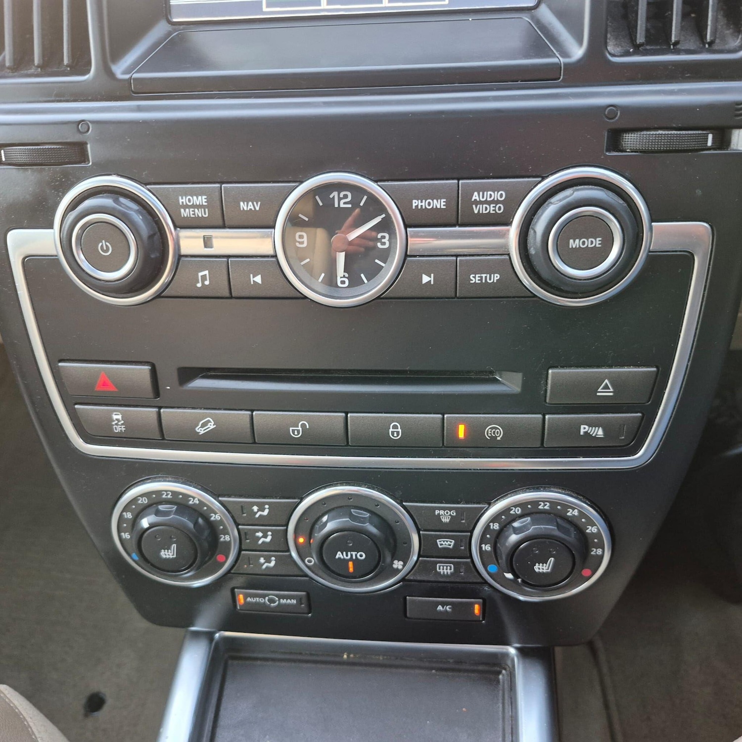 Vehicle 28