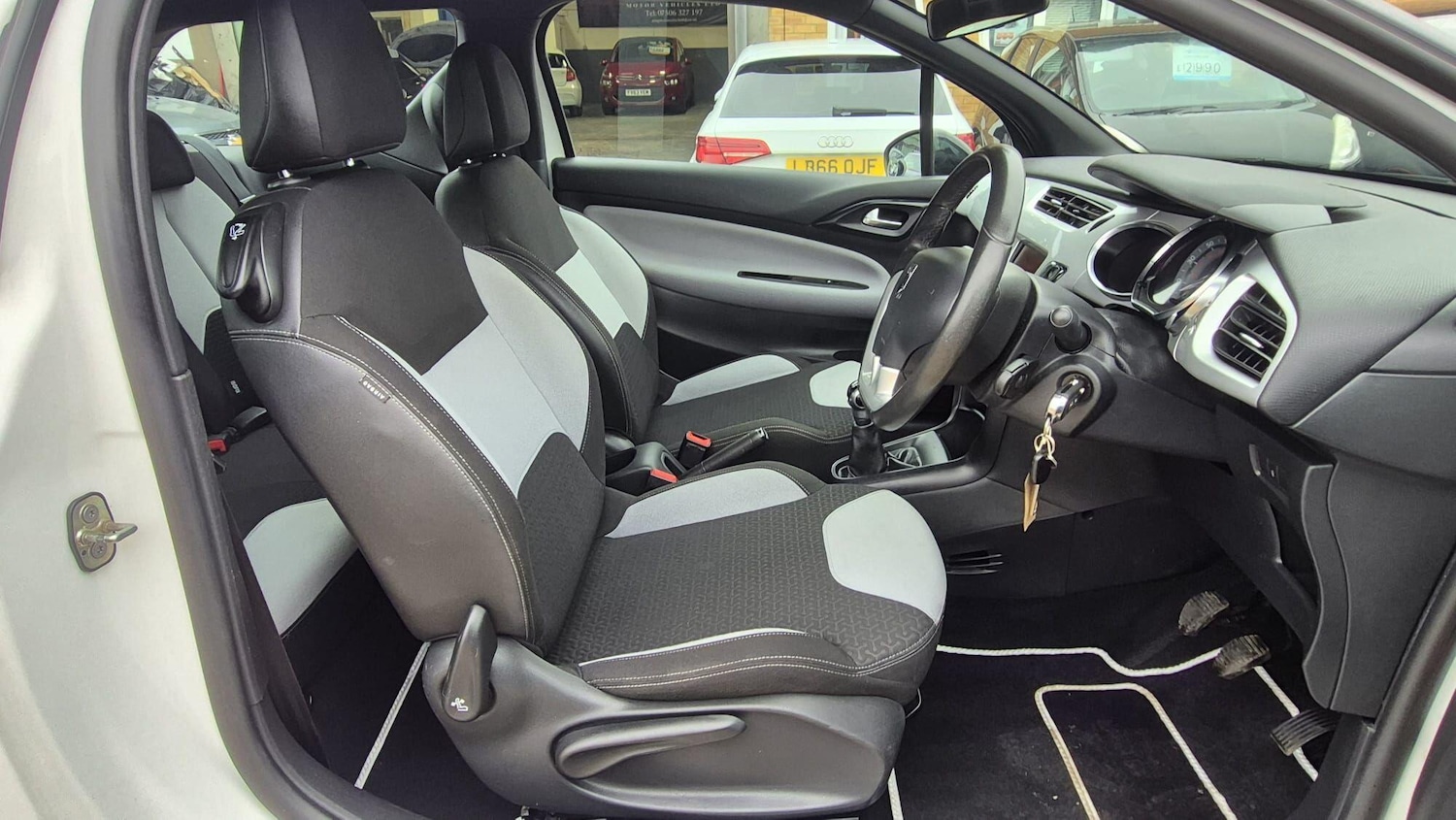 Used Citroen DS3 2013 for sale - 76283306: Photo 15
