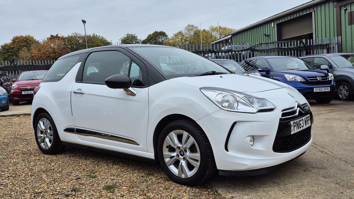 Used Citroen DS3 2013 for sale - 76283306: Photo 3