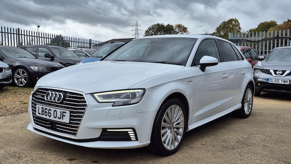 Used Audi A3 2016 for sale - 76151799: Photo 11
