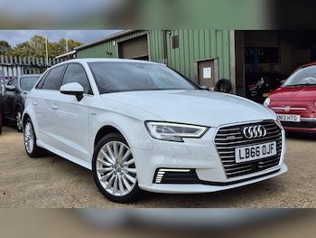 Used Audi A3 2016 for sale - 76151799: Photo