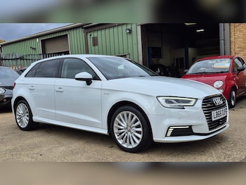 Used Audi A3 2016 for sale - 76151799: Photo