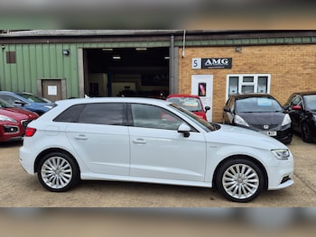 Used Audi A3 2016 for sale - 76151799: Photo