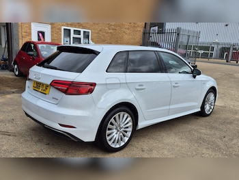 Used Audi A3 2016 for sale - 76151799: Photo
